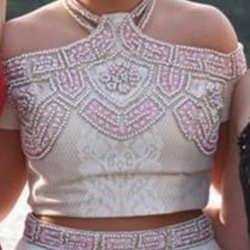 Prom Dress - Picture 2 of 4